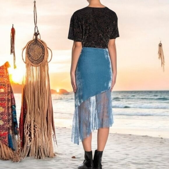 Free People ✦ My Lacey Velvet Midi Skirt ✦ Blue Asymmetrical Lace Hem Side Zip - Picture 7 of 16